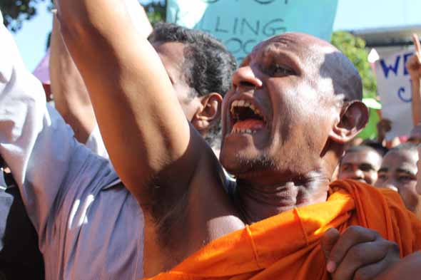 [Monk Protest- 05 Oct 2012 - Image -Vikalpa file]